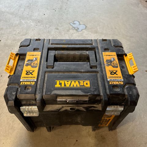 Dewalt T Stak Koffert