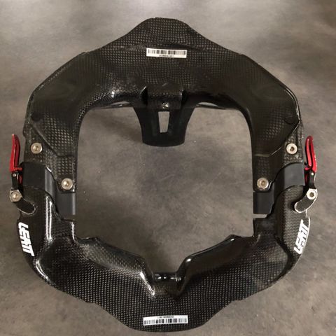 Leatt neck brace Carbon for BMX/ MTB