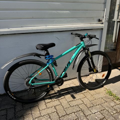 Selling a new bicycle