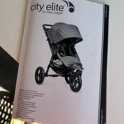 Barnevogn City Elite med babybag