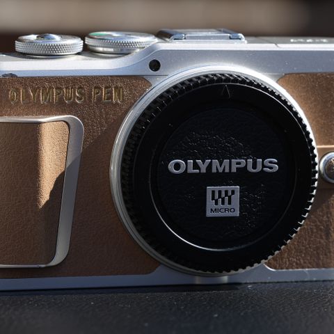 Olympus E-PL9 Micro Four Thirds digitalkamera