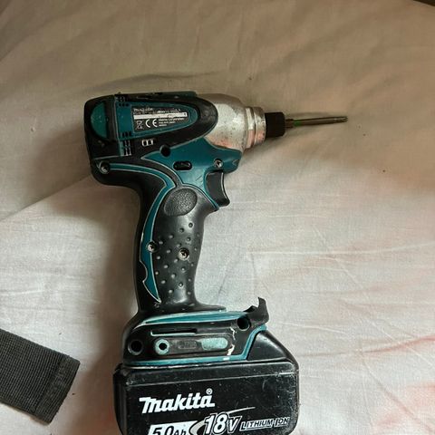 Makita Slagskrutrekker dtd153z 18v