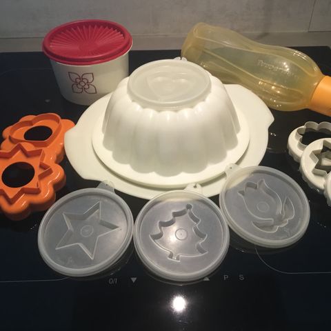 Div. TUPPERWARE Fra 50kr eller 200kr  samlet