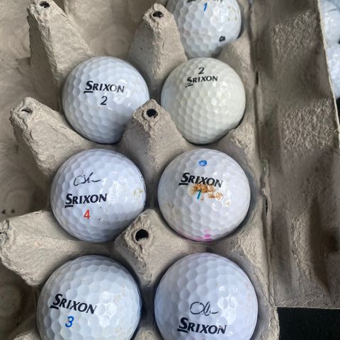 Selger 7 stk srixon baller