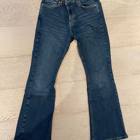 Kule jeans fra Gina Tricot