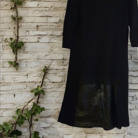 Herlig svart kjole fra Cle