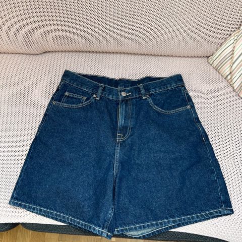 Fin denimshorts fra Dr.Denim