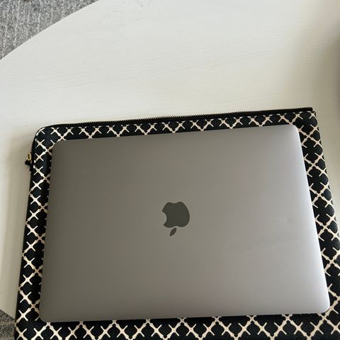 Mac book pro 2020 modell