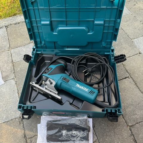 SOM NY! Makita 4351fctj