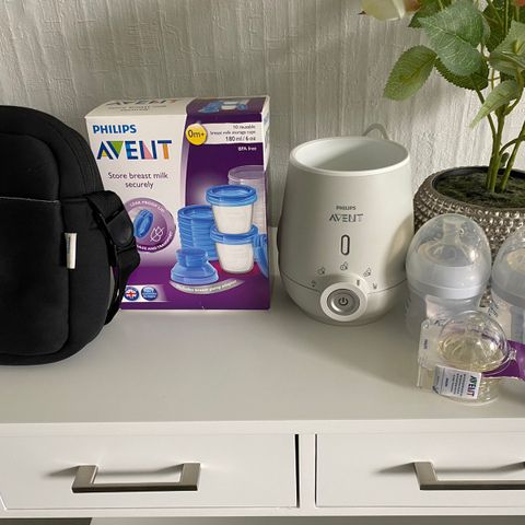 Avent flaskevarmer, thermabag, tåteflasker,flaskesmokker og oppbevaringsbokser