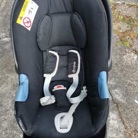 Bilsete, Cybex Aton B i-Size, med base