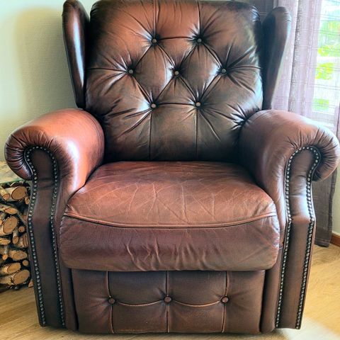 Chesterfield Canterbury recliner lenestol skinnstol stol