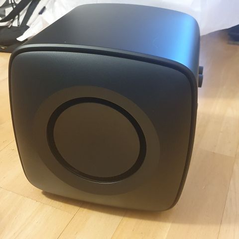 KEF KC62