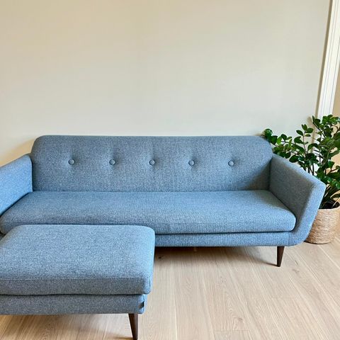 3-seter sofa med fotstol