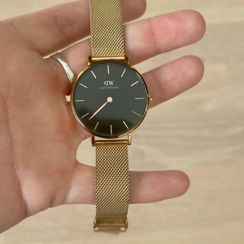 Daniel Wellington Classic Petite Black dameklokke, Rosé gull,