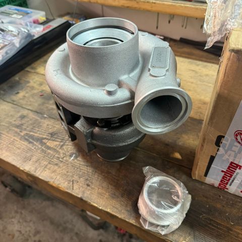 Holset hx35 12cc eksoshus T3 flens