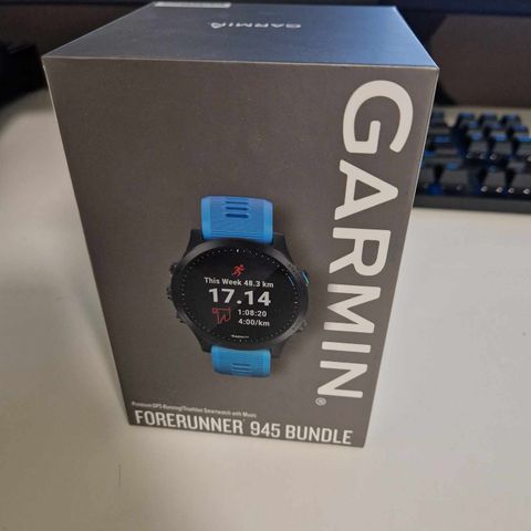 Garmin Forerunner 945 Bundle Selges