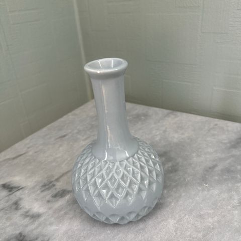 Pen vase 18 cm høy