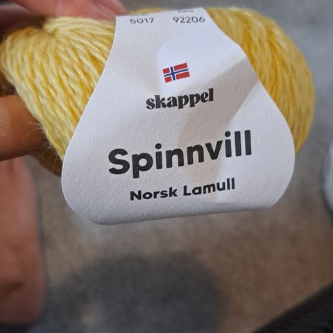 Spinnvill skappel garn