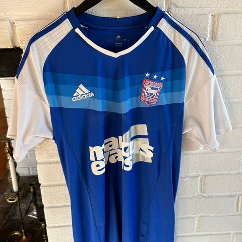 Ipswich Town drakt