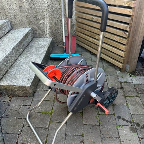 Gardena slangevogn inkl. 25m slange