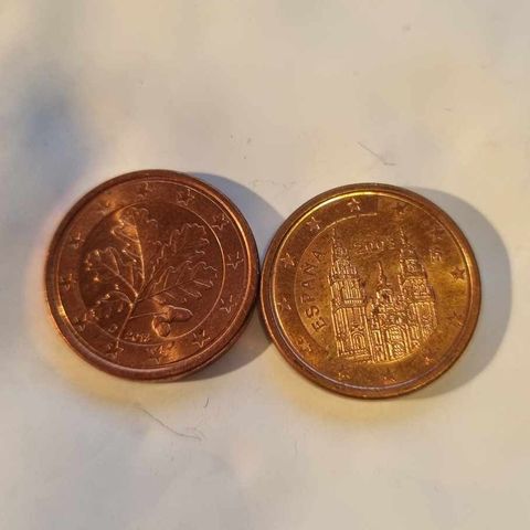 1 cent mynter fra 2 EURO land, Tyskland og Spania