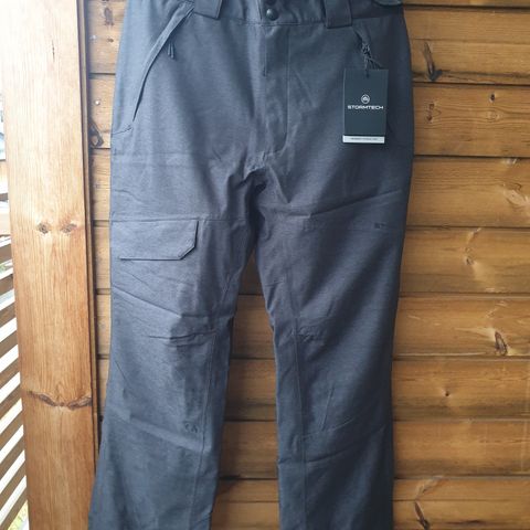 NY Teknisk alpin XL skallbukse 750 (2290) Stormtech + XL joggebukse, genser+++