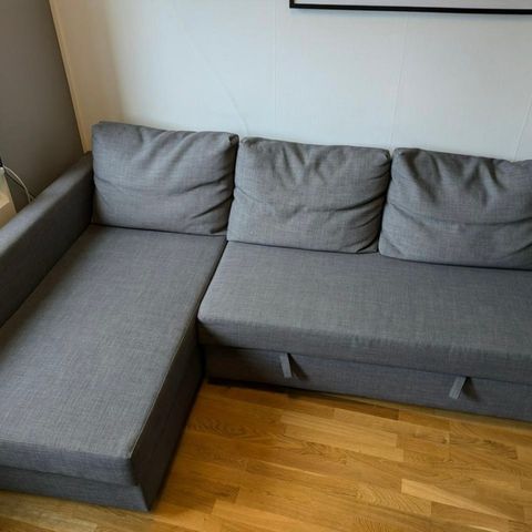 Fin sovesofa