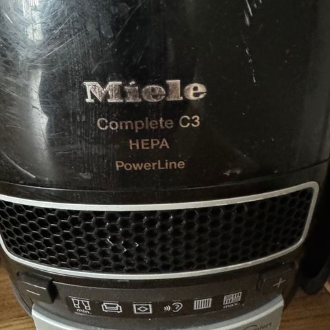 Defekt Miele C3 Powerline støvsuger ny pris 4500