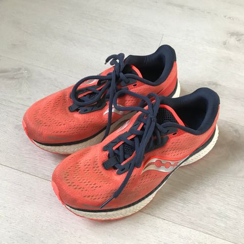 Saucony løpesko str 39