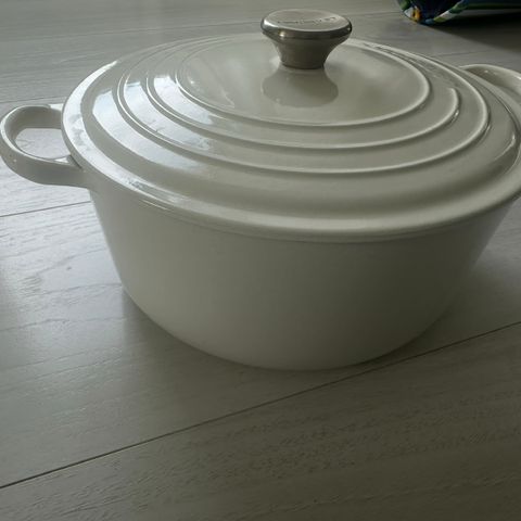 Le creuset 26 cm/ 5,6 liter