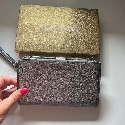 Helt ny Michael kors jet wristlet lommebok