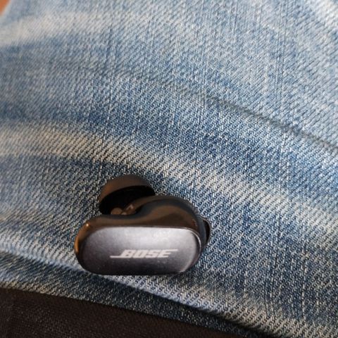 Bose earplug til salgs