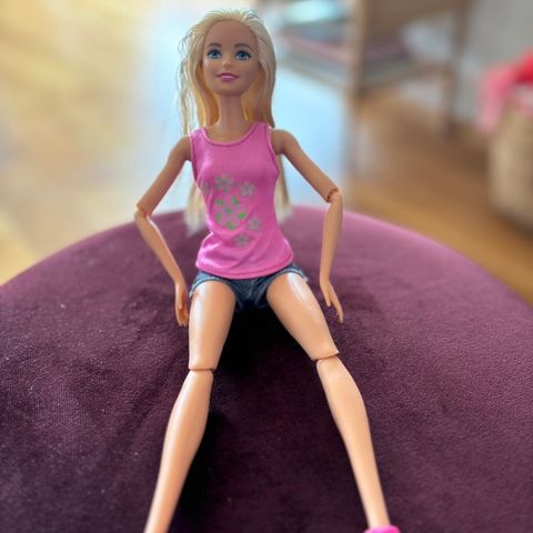 Fin Barbie til salgs