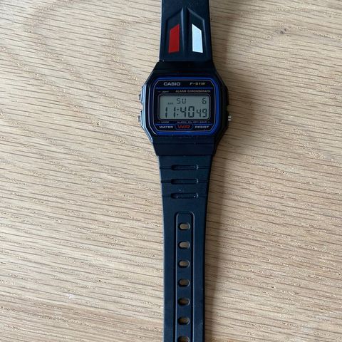 Casio F-91W klokke