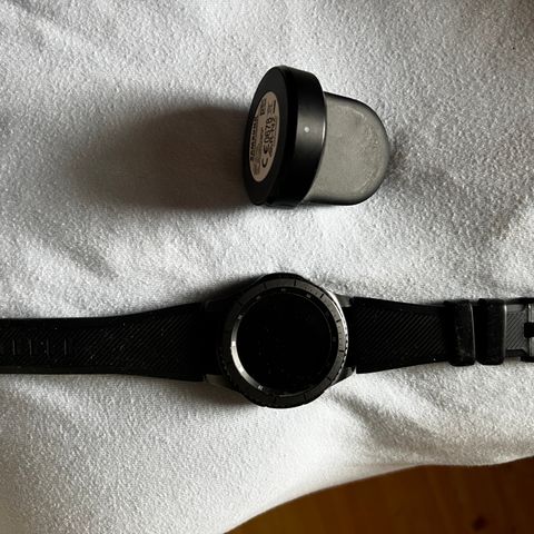 Samsung Gear s3 klokke