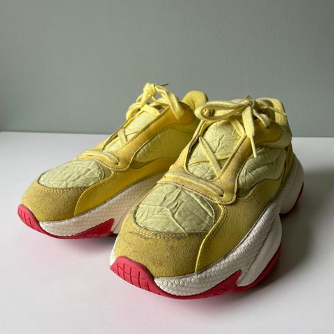 PUMA X HAN KJOBENHAVN ALTERATION SNEAKERS IN LIME