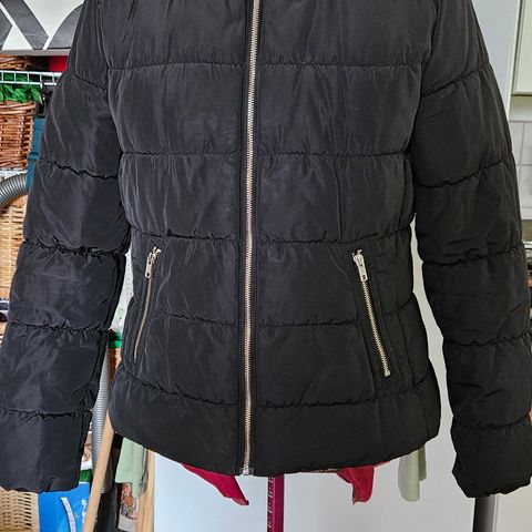 h&m divided warm jacket size 42 varm jakke