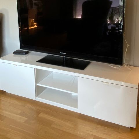 Ikea-Byås TV-benk, høyglans hvit, 160x42x45 cm