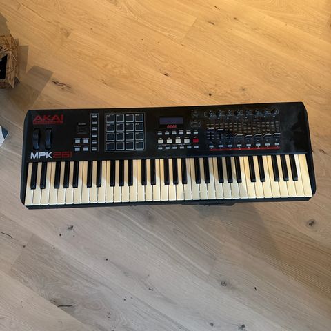 Akai mpk 261 selges BILLIG