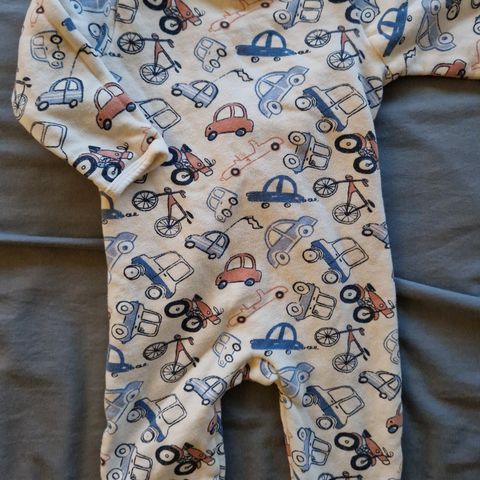 Warm pyjama str 18 months (80)