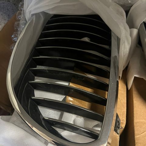 Bmw grill orginale