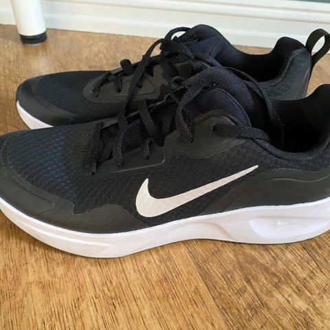 Nike joggesko str. 40