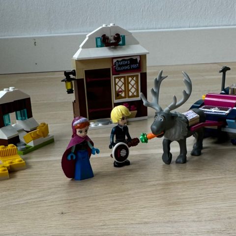 LEGO Disney Frozen Anna og Kristoffers sledeeventyr 41066