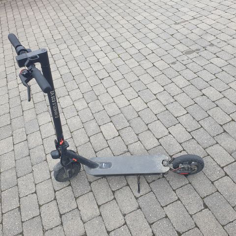 E-Wheels E2SV2