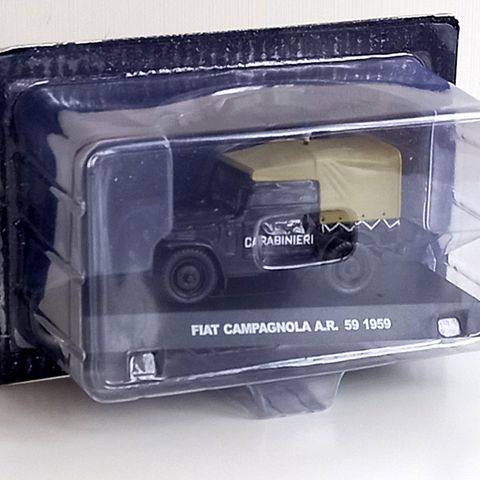 1:43 DeAgostini Politibil Fiat Campagnola 1959