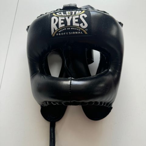 Cleto Reyes boksehjelm