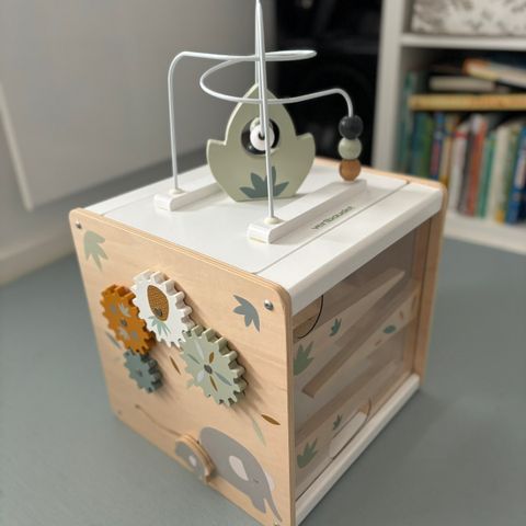 Activity cube - barneleker - vertbaudet