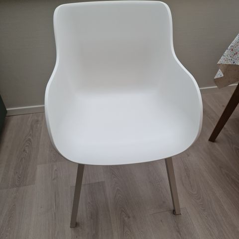 Torvid stoler fra Ikea. 2 stk. Som ny og 2 stk. NY