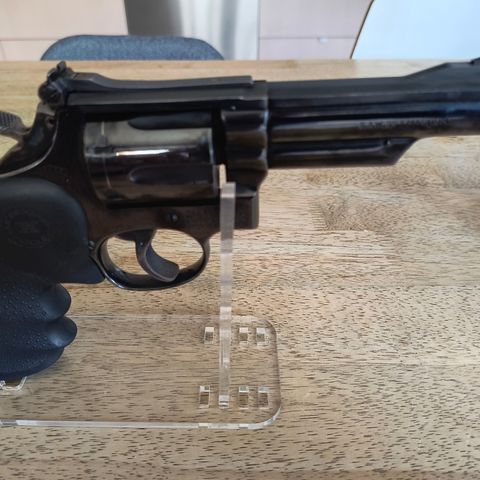 Smith and Wesson mod. 19-4 357 magnum